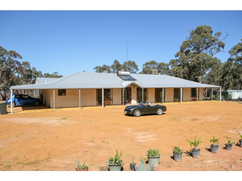 58 Virginia Court, Clackline WA 6564