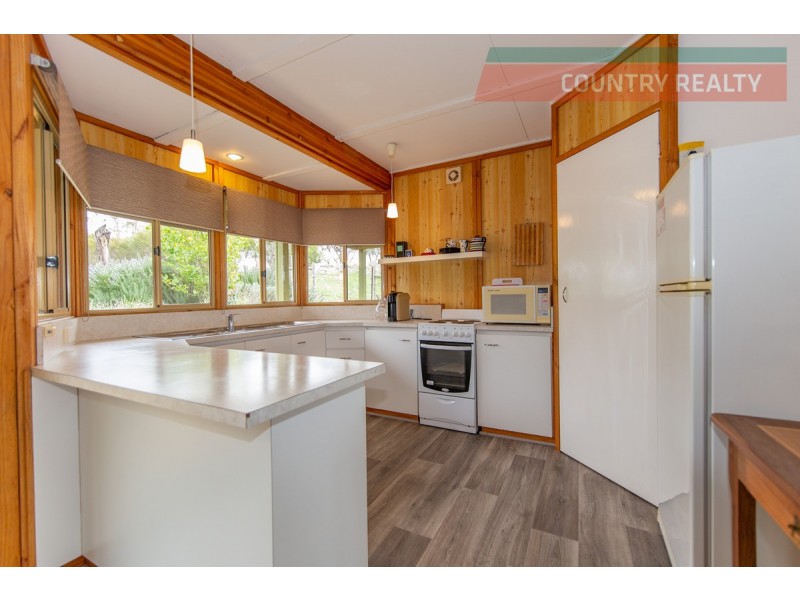 156 Folewood Road, Toodyay WA 6566