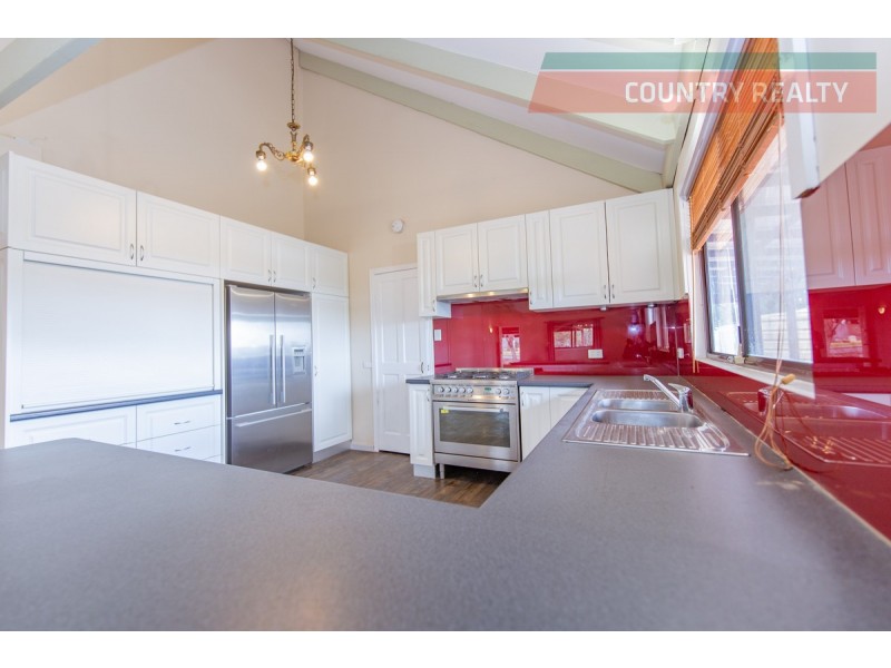 3 Cook Street, Northam WA 6401