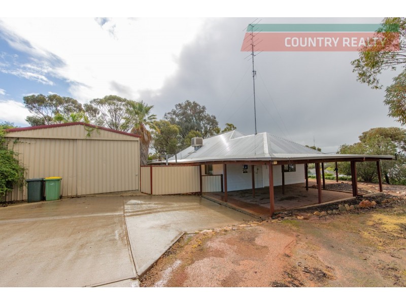 3 Cook Street, Northam WA 6401
