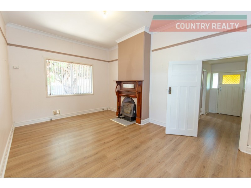 8 Gregory Street, Northam WA 6401