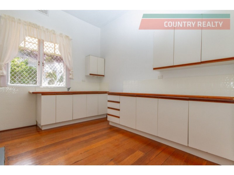 19 Weld Street, Northam WA 6401