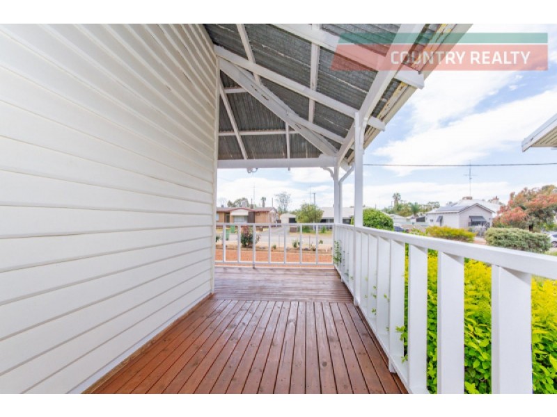 19 Weld Street, Northam WA 6401