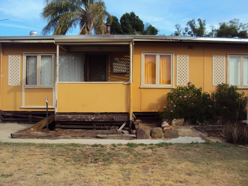 6 Henry Street, Toodyay WA 6566