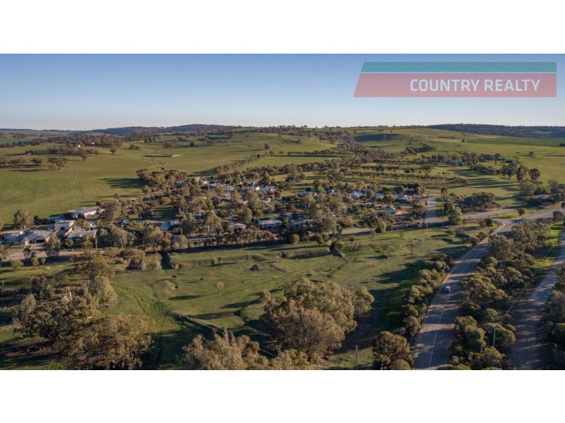 19 Barndon Street, Spencers Brook WA 6401