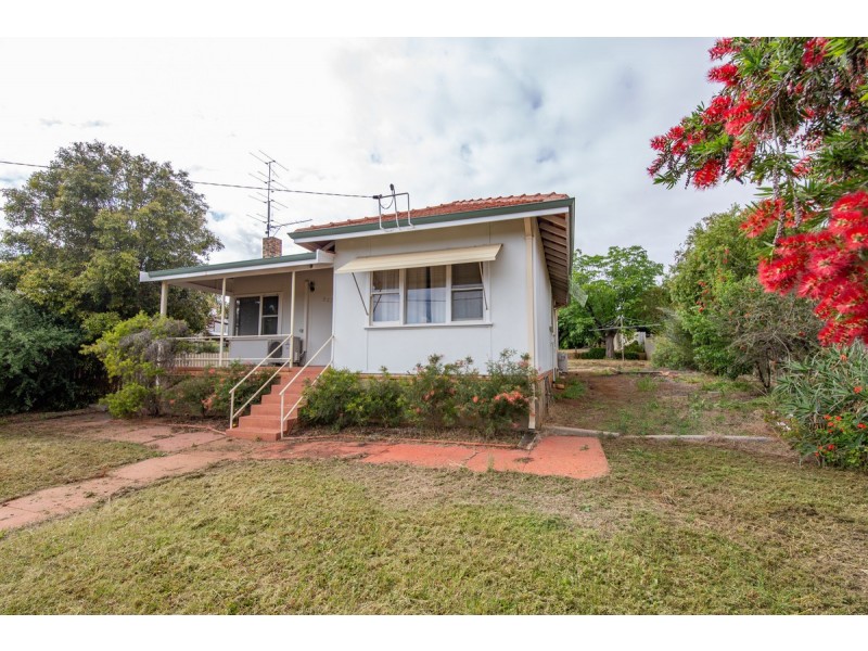 227 Duke Street, Northam WA 6401