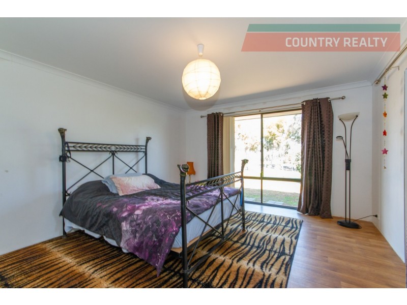 164 Newcastle Street, York WA 6302