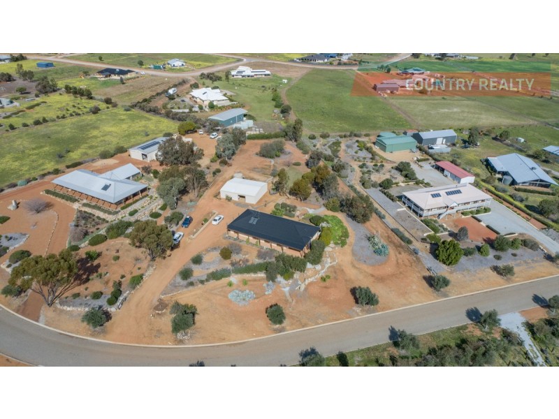 164 Newcastle Street, York WA 6302