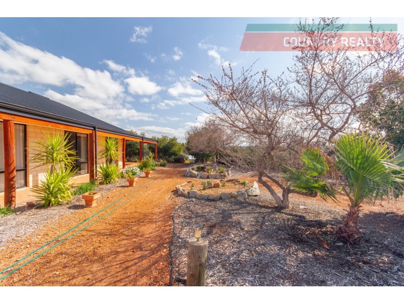 164 Newcastle Street, York WA 6302