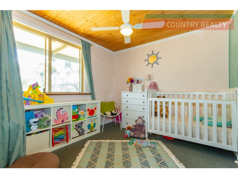 295 Timber Creek Crescent, Toodyay WA 6566