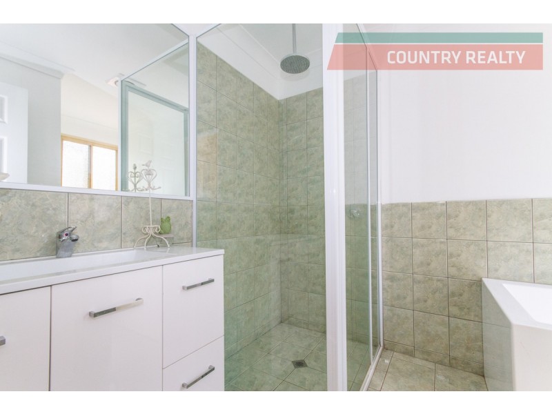 295 Timber Creek Crescent, Toodyay WA 6566