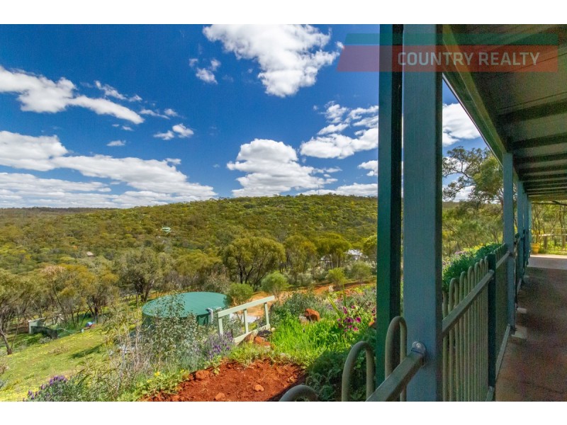 295 Timber Creek Crescent, Toodyay WA 6566