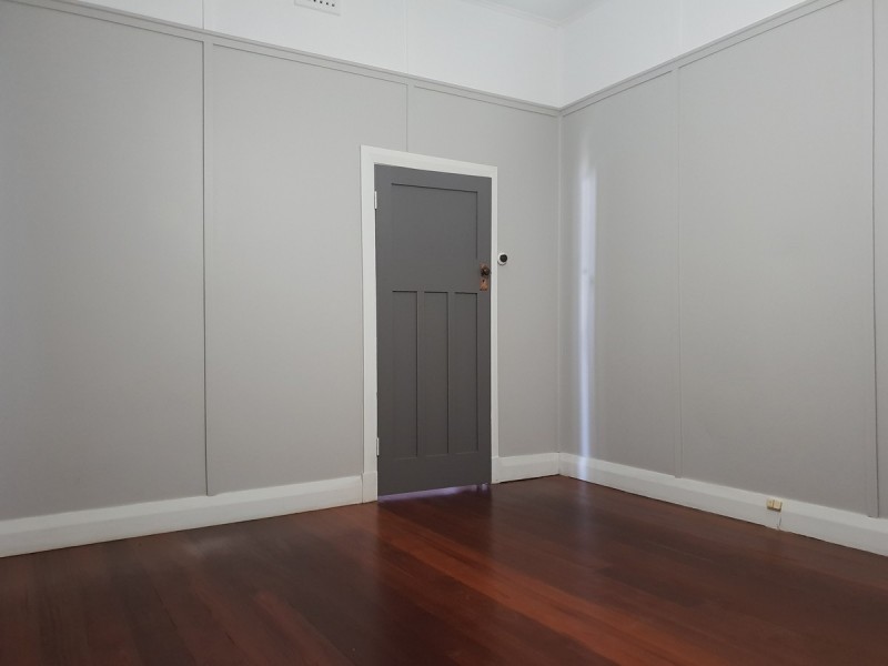 37 Hampton Street,, Northam WA 6401