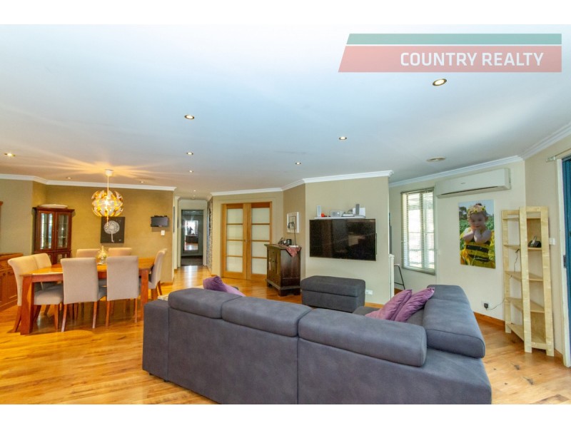 241 Sandplain Road, Toodyay WA 6566