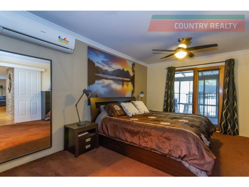 241 Sandplain Road, Toodyay WA 6566