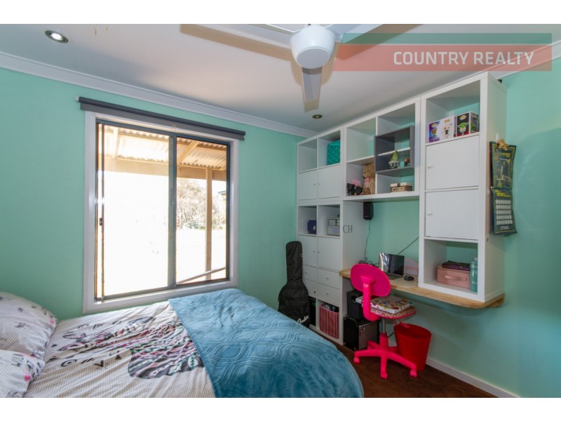 241 Sandplain Road, Toodyay WA 6566