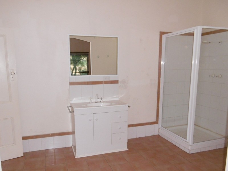 42 Stirling Terrace, Toodyay WA 6566