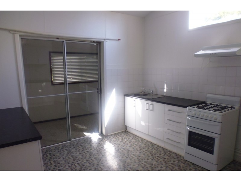 65 Chidlow Street, Northam WA 6401