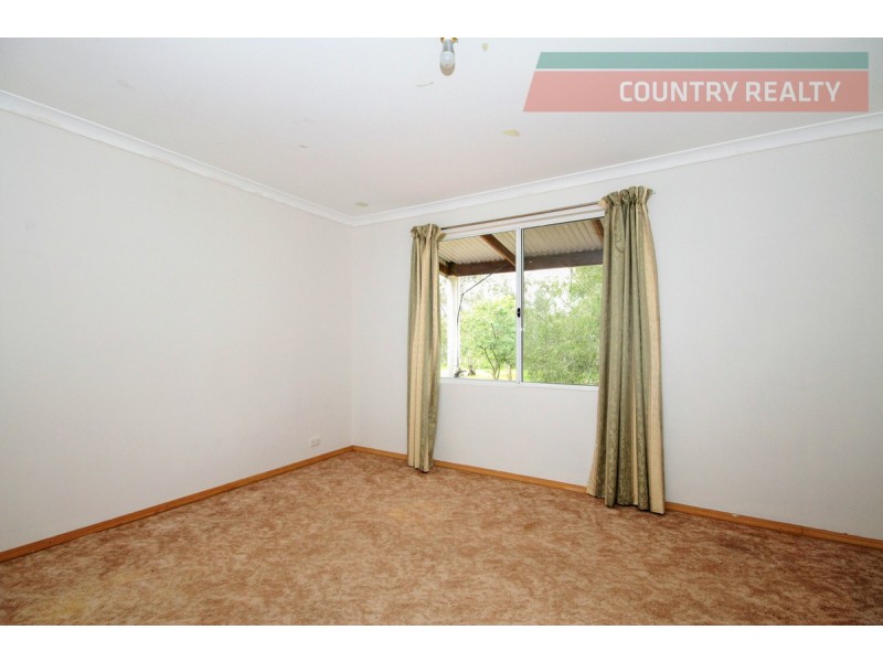 69 Julimar Road, Toodyay WA 6566