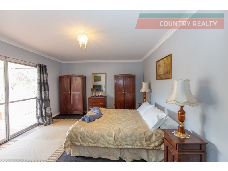 99 Range Road, Toodyay WA 6566