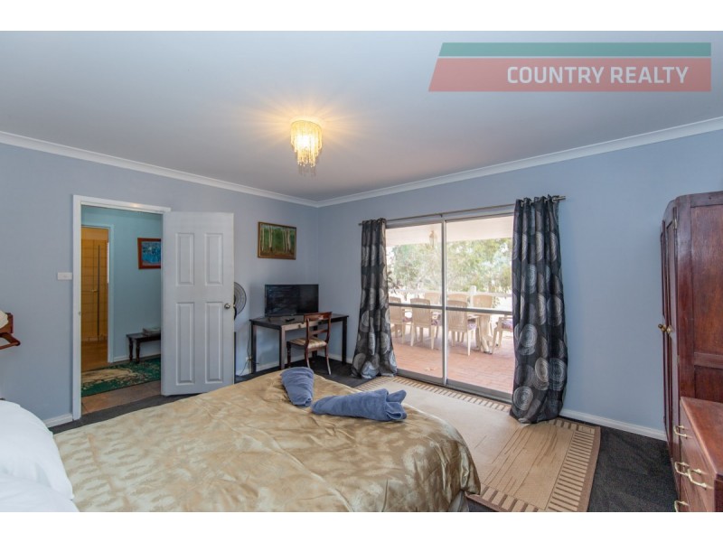 99 Range Road, Toodyay WA 6566