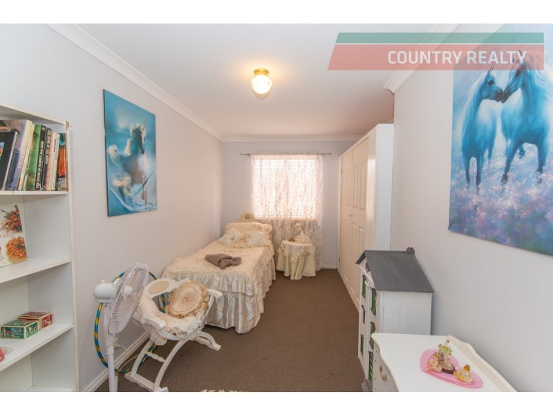 99 Range Road, Toodyay WA 6566