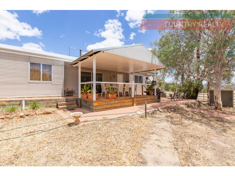 99 Range Road, Toodyay WA 6566