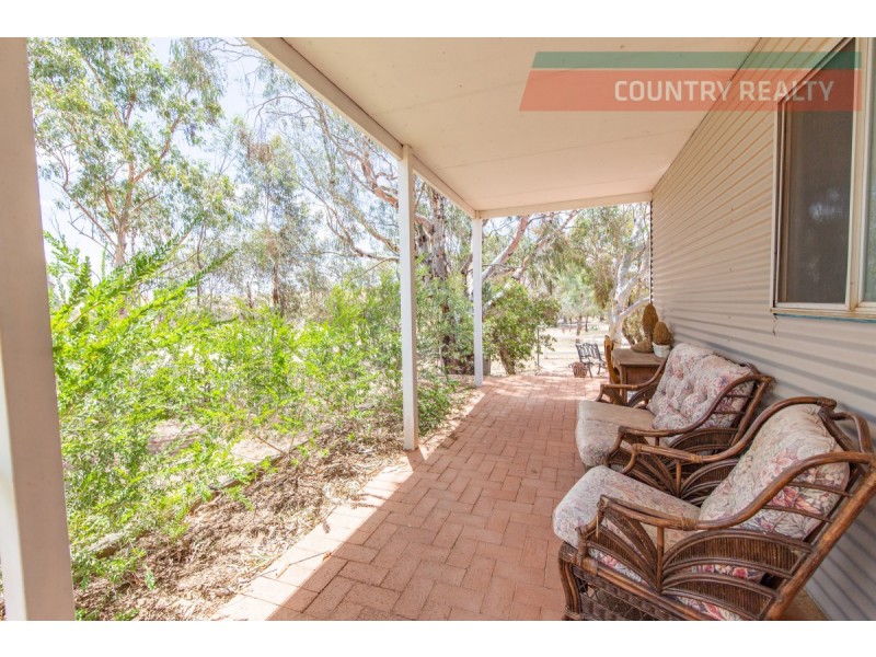 99 Range Road, Toodyay WA 6566