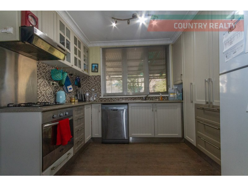 150 Sand Spring Road, Toodyay WA 6566