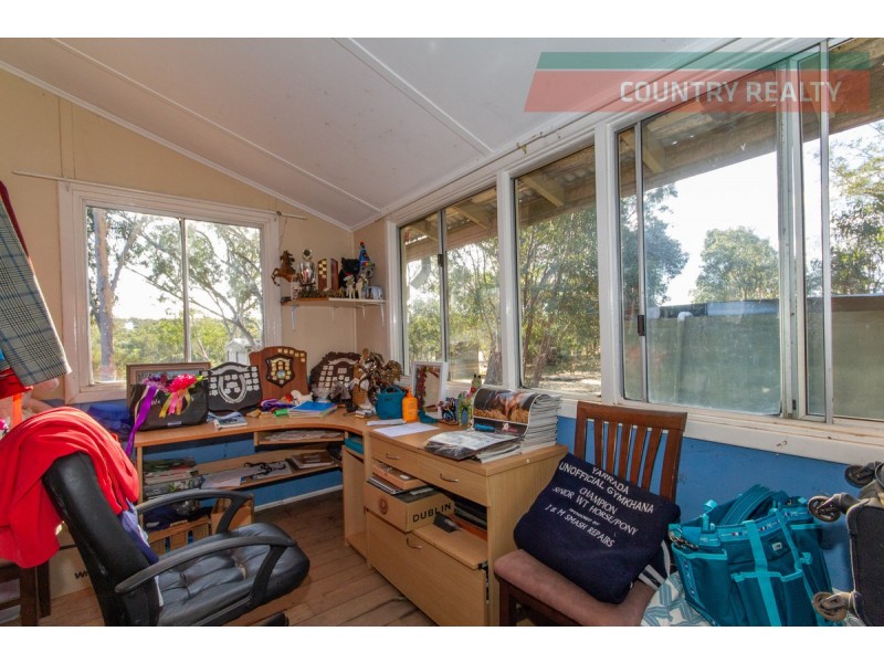 150 Sand Spring Road, Toodyay WA 6566