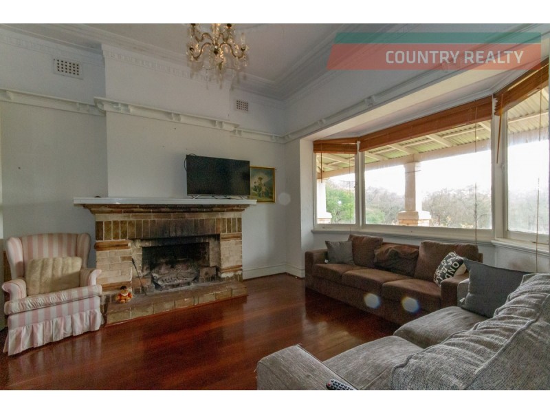 55 Refractory Road, Clackline WA 6564