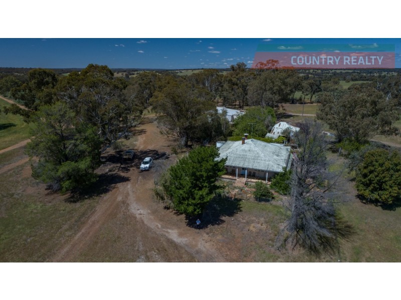 141 Chitty Road, Bakers Hill WA 6562