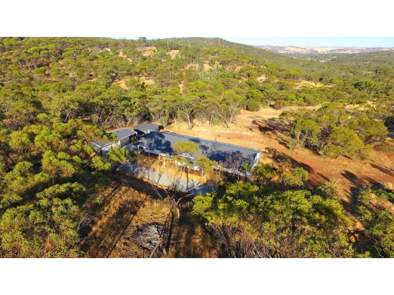 11 Weir Road, Toodyay WA 6566