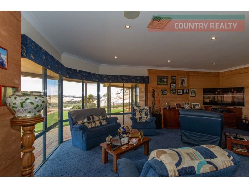 95 Dawson Road, Dumbarton WA 6566