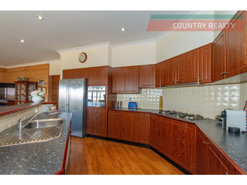 95 Dawson Road, Dumbarton WA 6566