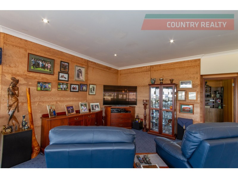 95 Dawson Road, Dumbarton WA 6566