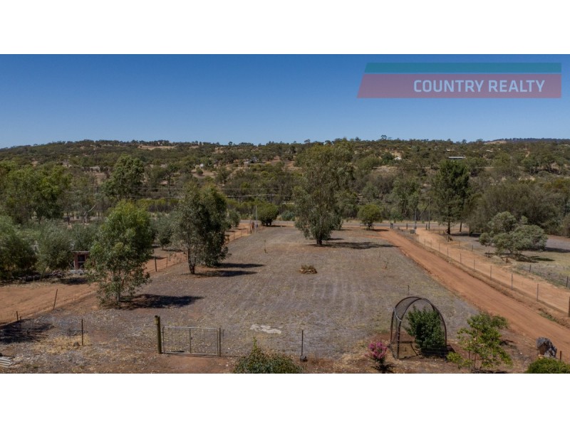 342 Toodyay West Road, West Toodyay WA 6566