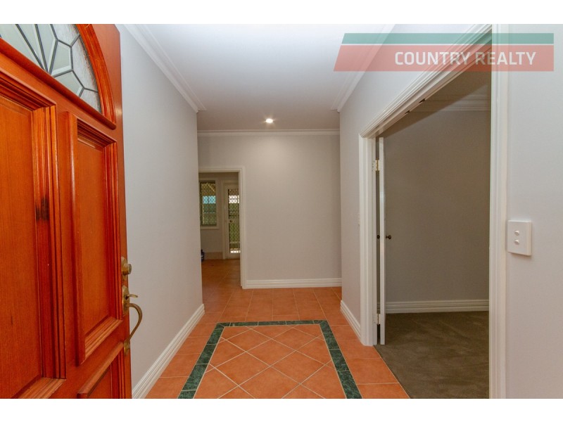 16 Gibbings Street, Northam WA 6401