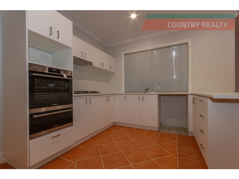 16 Gibbings Street, Northam WA 6401