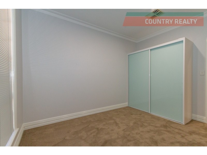 16 Gibbings Street, Northam WA 6401