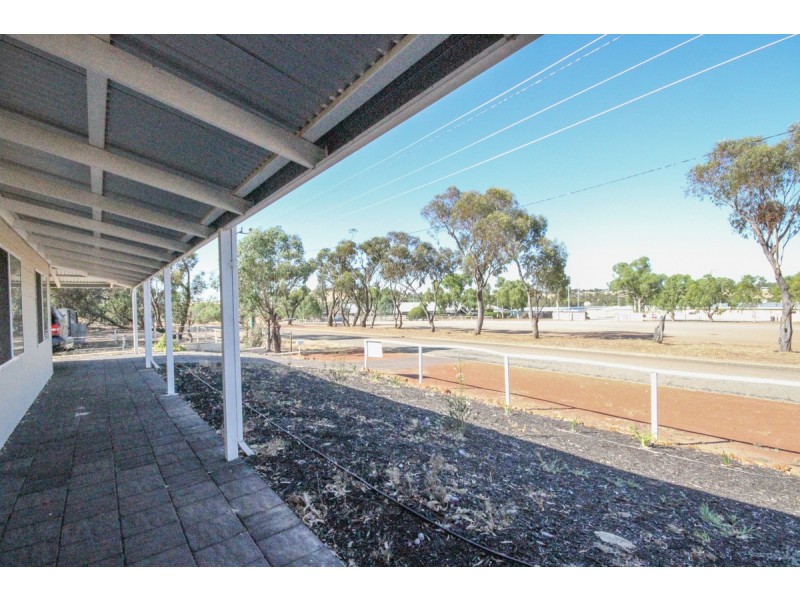 53 Clarke Street, Northam WA 6401