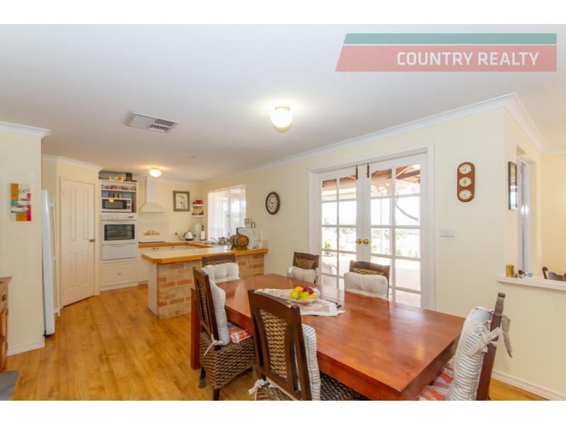 28 Hemiandra Place, Toodyay WA 6566