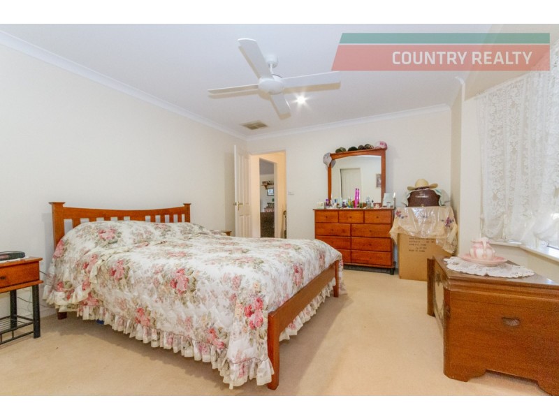 28 Hemiandra Place, Toodyay WA 6566