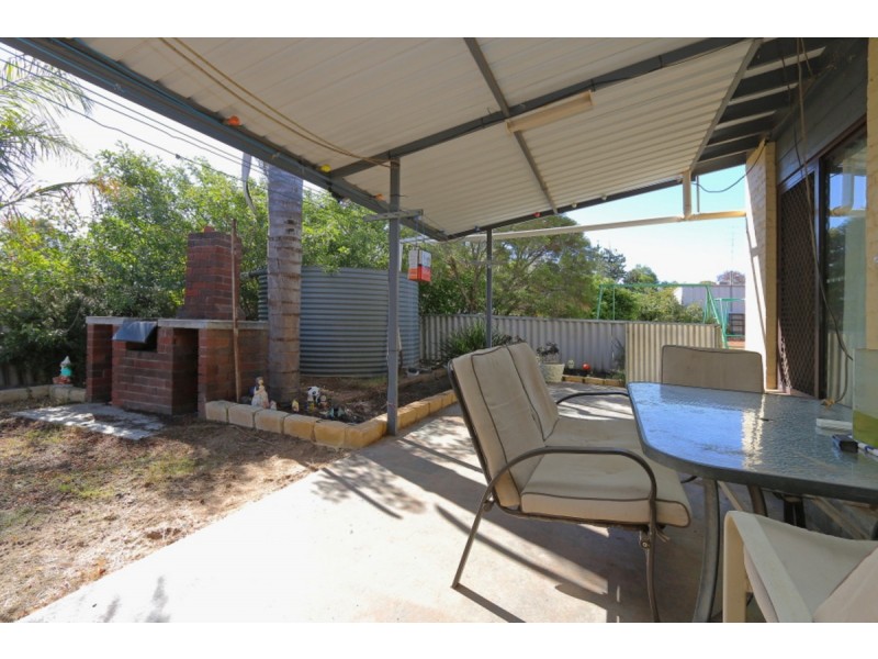 11 Gibbings Street, Northam WA 6401