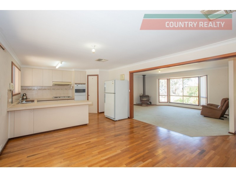 389 Parkland Drive, Toodyay WA 6566