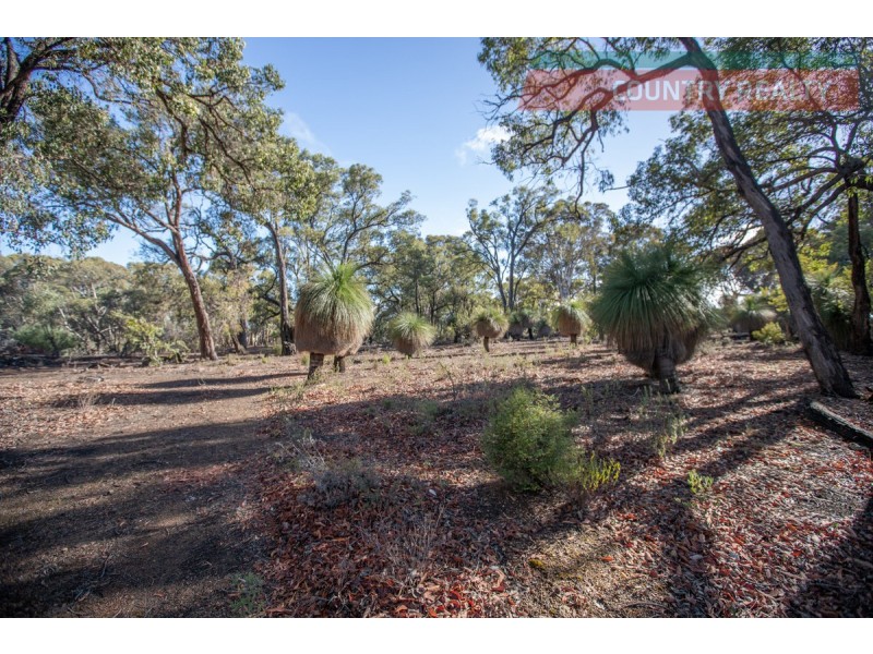 389 Parkland Drive, Toodyay WA 6566