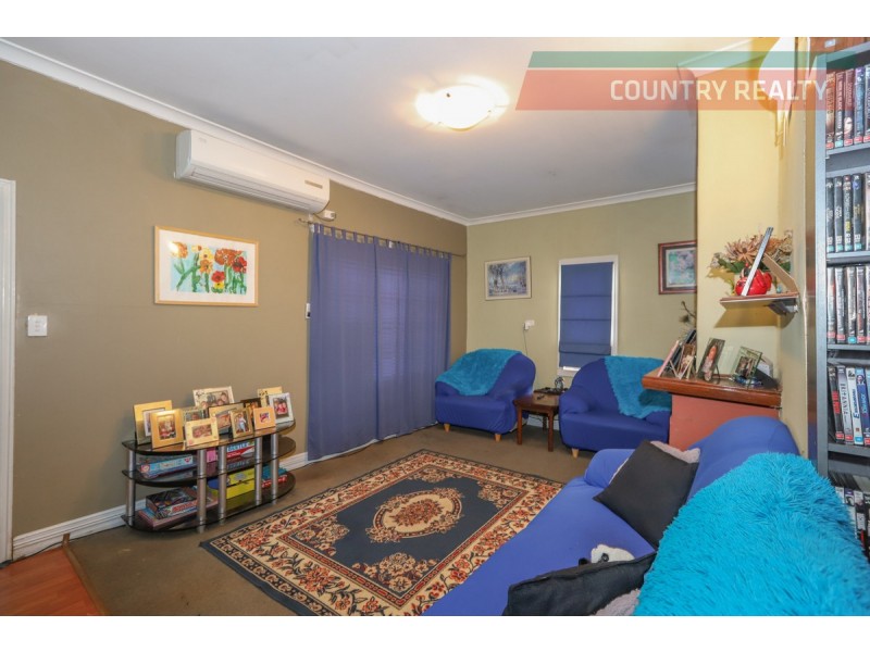 5 New Street, York WA 6302