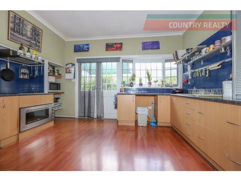 5 New Street, York WA 6302