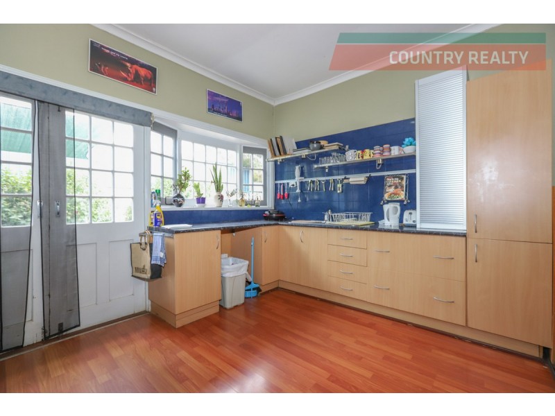 5 New Street, York WA 6302