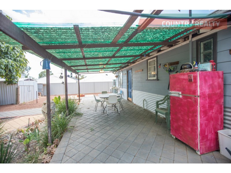 5 New Street, York WA 6302